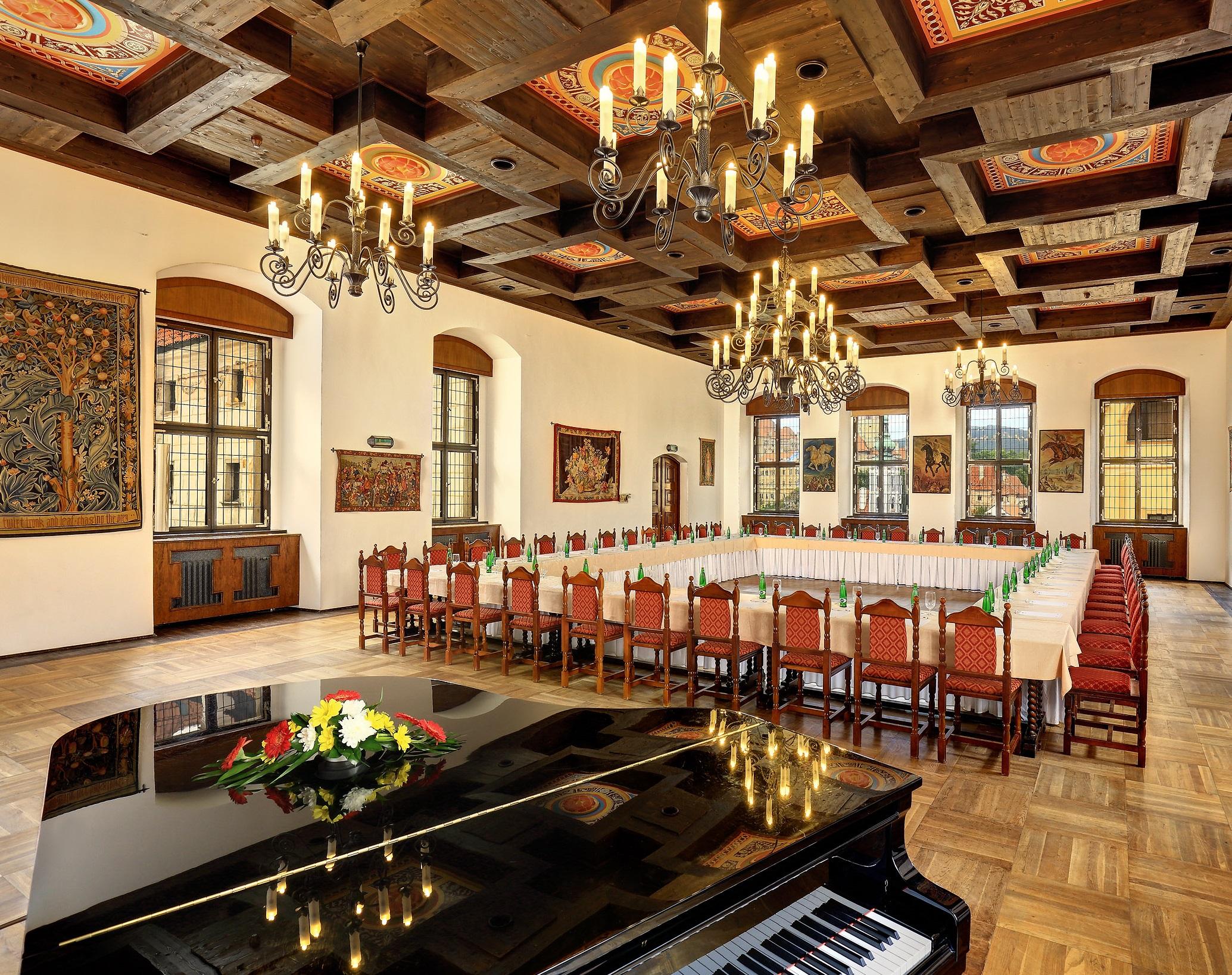 Hotel Ruze Cesky Krumlov Exterior photo The ballroom